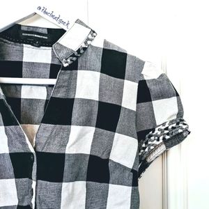 🖤 EXPRESS metallic plaid fitted blouse